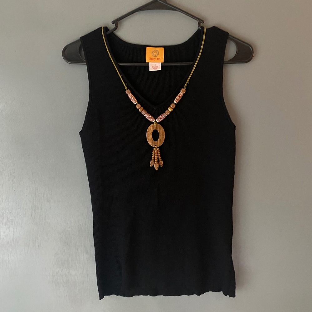 RUBY RD. Women's Med Black Stretch Tank Top Wood Bead Necklace Eclectic Hippie